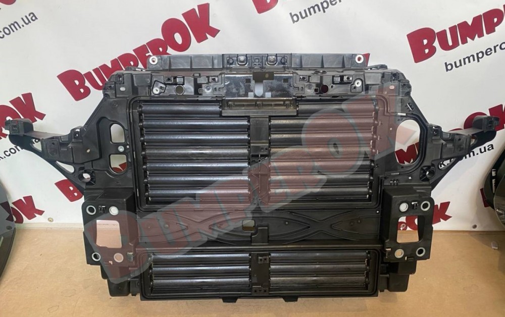 Панель передня Ford Explorer 2020- - 2