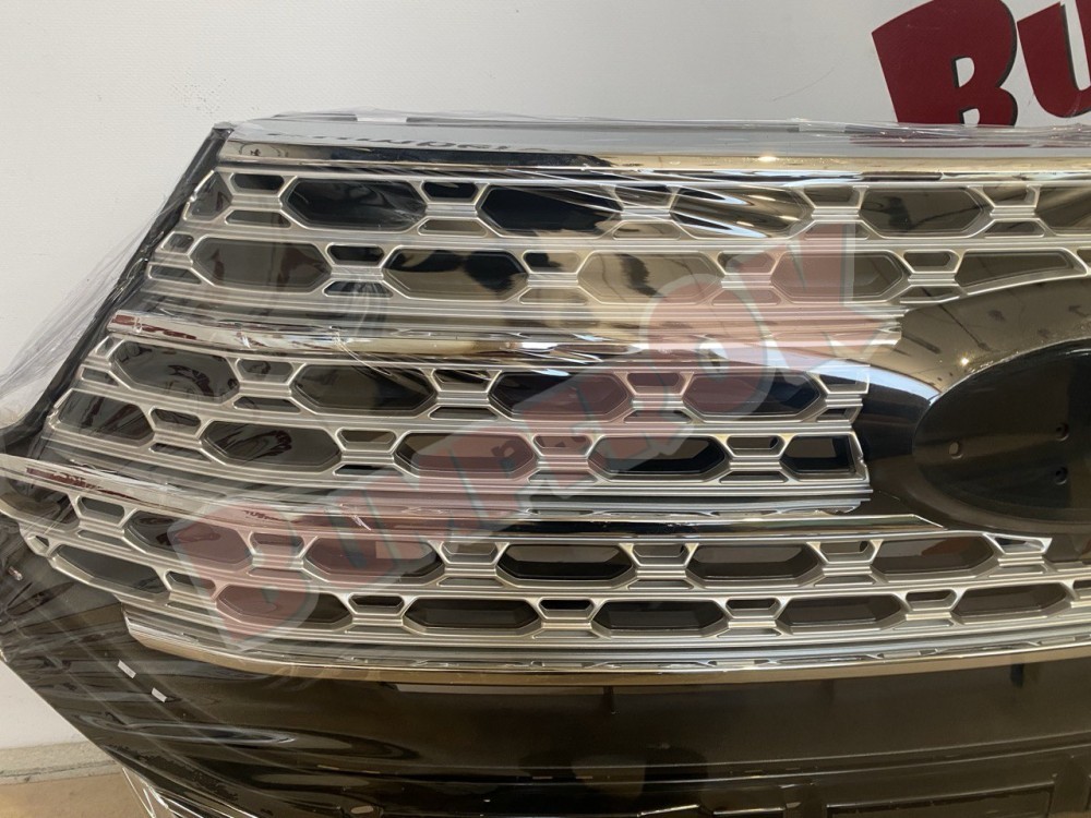 Решітка радіатора хром Ford Explorer 2020- - 3