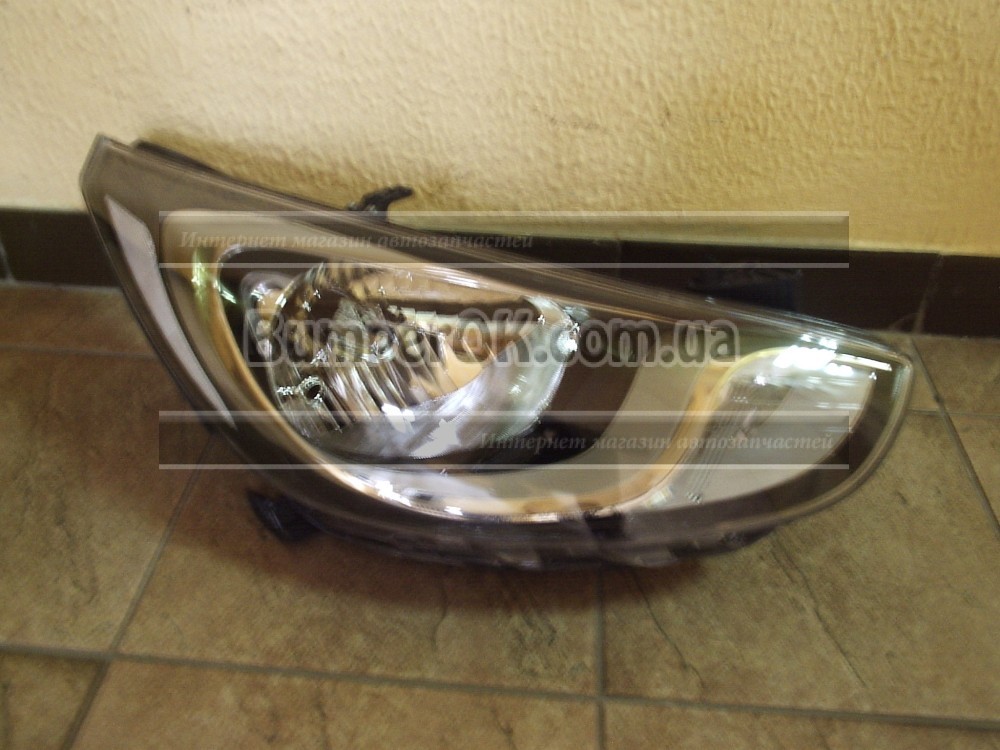 Фара правая Hyundai Solaris - 2