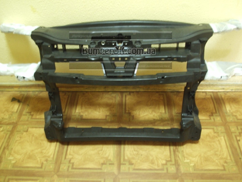 Панель передняя Volkswagen Caddy - 2