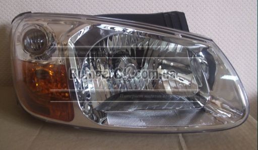 Фара левая Kia Cerato 06-09 - 2