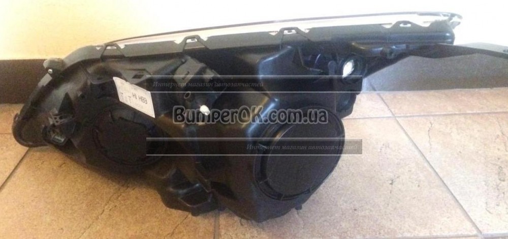 Фара правая Honda CRV - 2