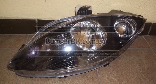 Фара левая Seat Leon -09 - 2