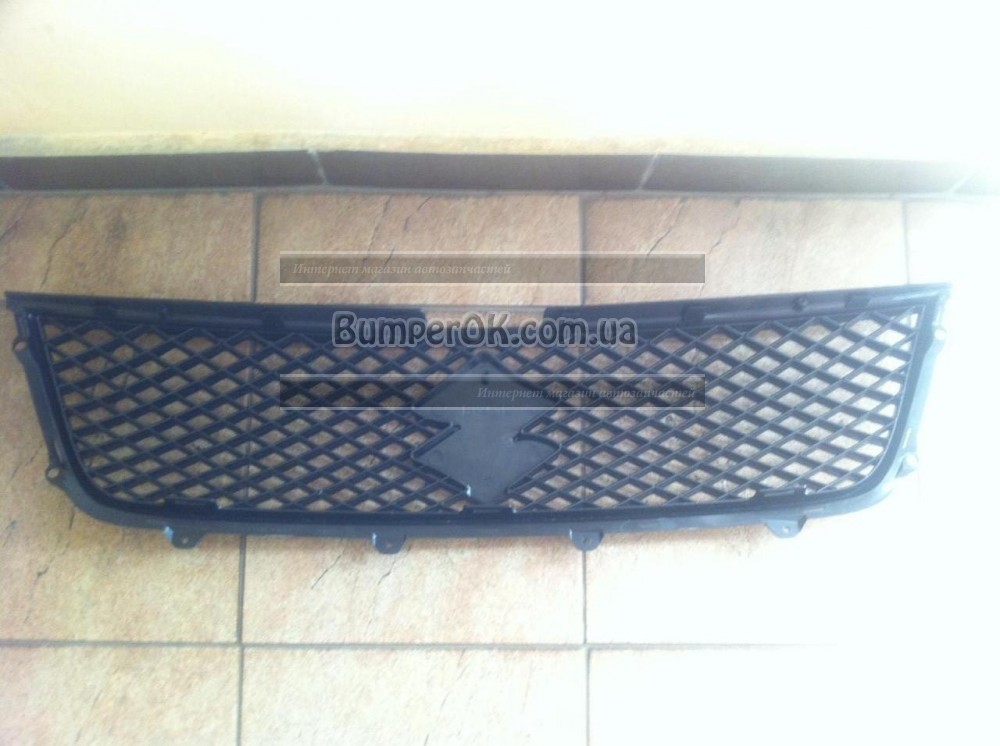 Решетка радиатора внешняя Suzuki Grand Vitara - 3
