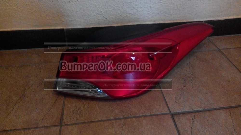 Фонарь правый внешний Hyundai Elnatra MD 2011-14 - 2