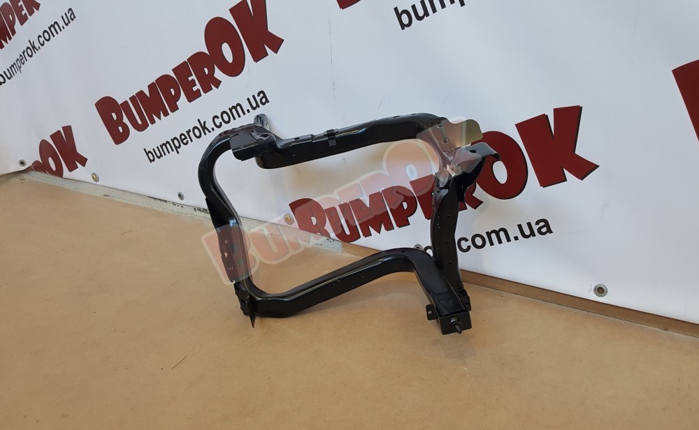 Окуляр правий (рама навколо фари) Jeep Compass 2011-2016 - 2