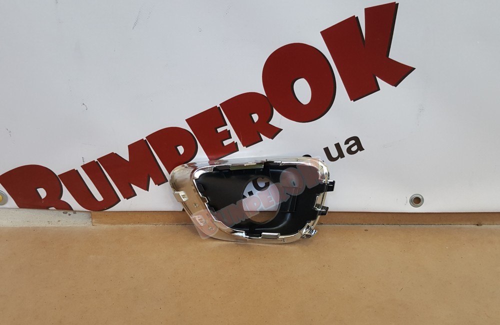 Решітка в бампер передній під протитуманку права хромована Jeep Compass 2011-2016 - 4