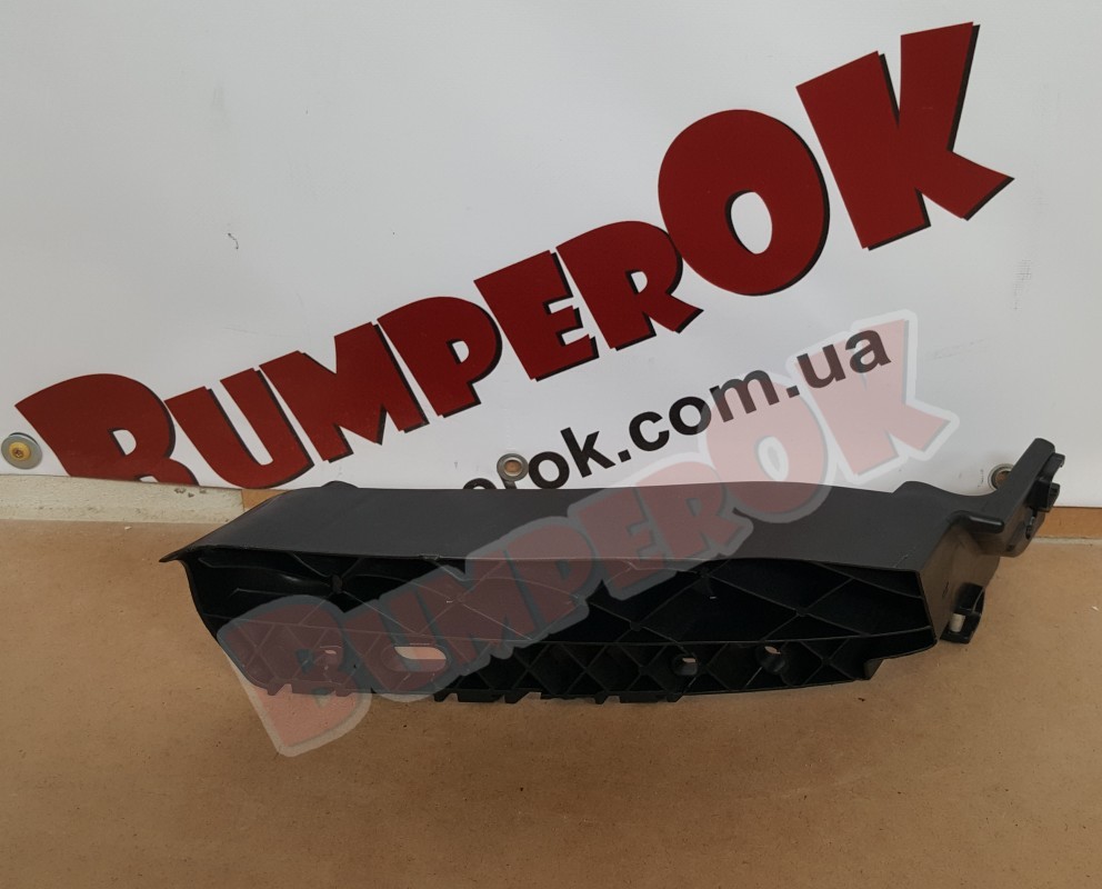 Кронштейн переднього бампера під фарою правий Jeep Grand Cherokee 2014-2017 - 4