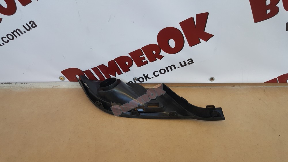 Решітка в бампер передній під протитуманку велика права Dodge Durango 2014- - 3