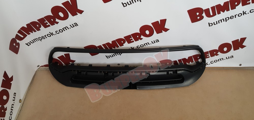 Рамка бампера центральна SRT Dodge Durango 2014- - 3