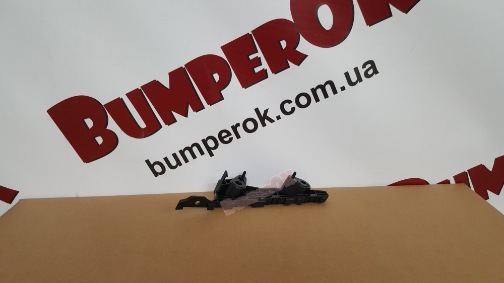 Кронштейн переднього бампера на крилі правий Mazda 3 2013- - 4