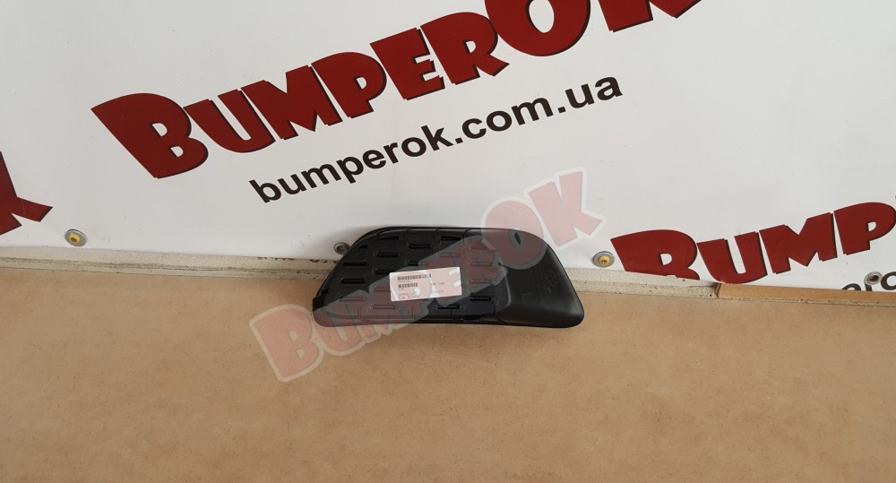 Решітка туманки ліва без отвору туманки Dodge Grand Caravan 2011- - 4