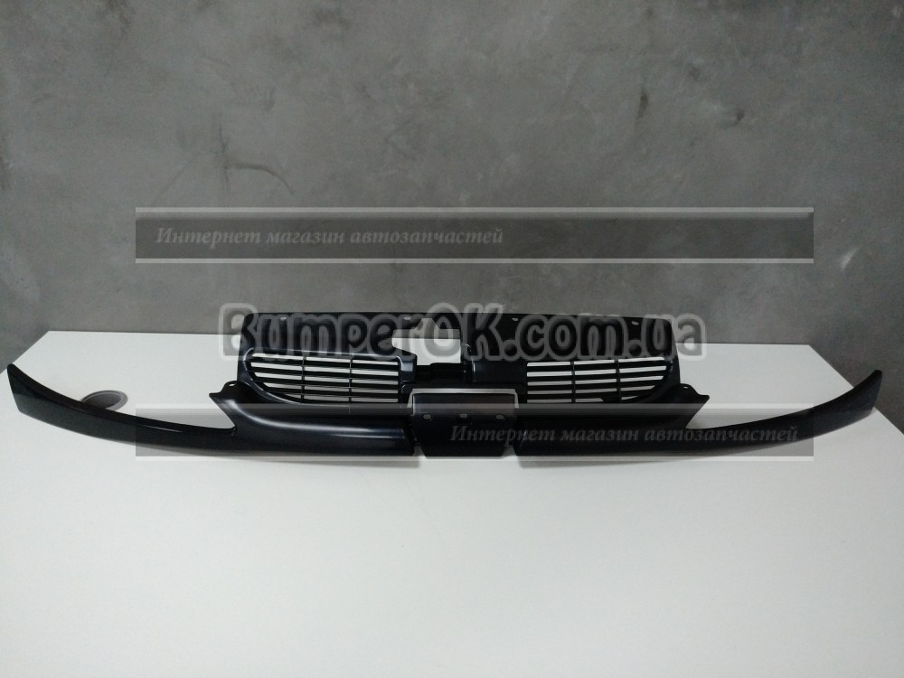 Решетка радиатора+полоски под фары Peugeot 206